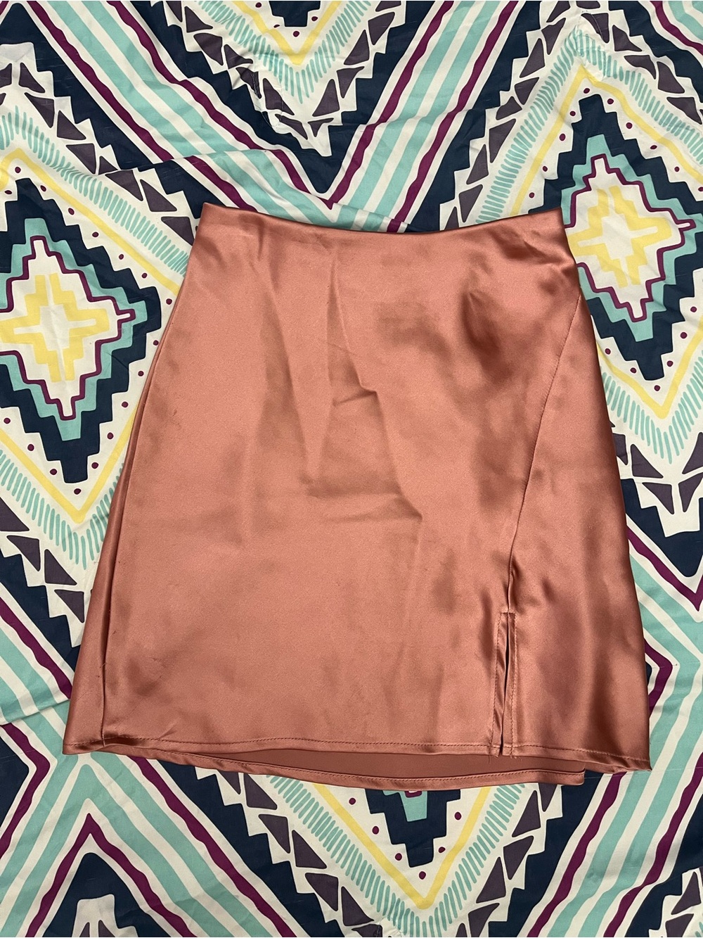 Windsor Mini Skirt. Pink. US size XS. Barely worn, good condition.